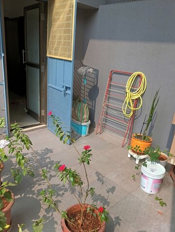 Parking in 2 BHK Apartment at Sakore Nagar CHS, Viman Nagar – for Rent