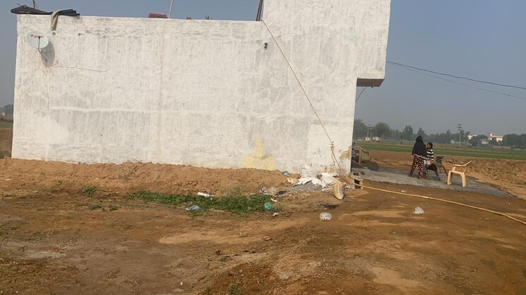 undefined, yamuna expressway  80 Sq.Yd. Plot In Yamuna Expressway Greater Noida 8024765
