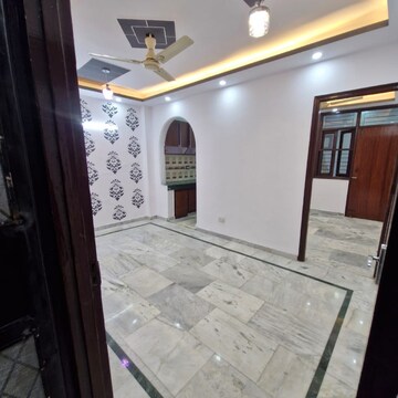 Bathroom in 1 BHK Builder Floor at Khirki Extension – for Sale
