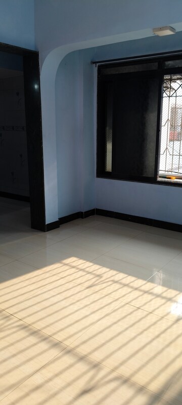 Room in 1 BHK Apartment at Seawoods – for Rent