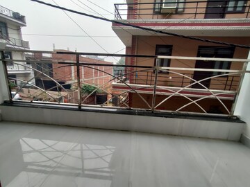 Balcony in 1 BHK Builder Floor at Chhajjupur – for Rent