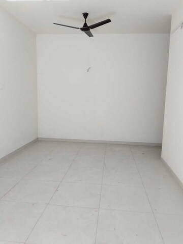 Room in 1.5 BHK Apartment at Marathon Nexzone Aster, New Panvel – for Rent