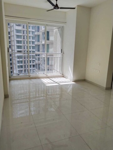 Room in 1.5 BHK Apartment at Marathon Nexzone Aster, New Panvel – for Rent