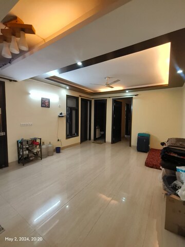 Living Room in 3 BHK Builder Floor at Chhajjupur – for Rent