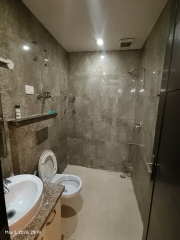 Bathroom in 3 BHK Builder Floor at Chhajjupur – for Rent