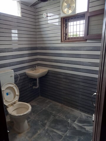 Bathroom in 3 BHK Builder Floor at Sector 14 – for Rent