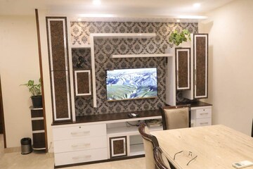 Living Room in 3 BHK Apartment at Saket – for Rent