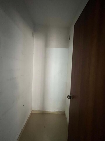 Bathroom in 2.5 BHK Apartment at Lodha Palava City, Dombivli East – for Rent