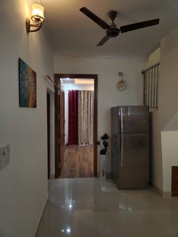Living Room in 3 BHK Apartment at Sheikh Sarai – for Rent