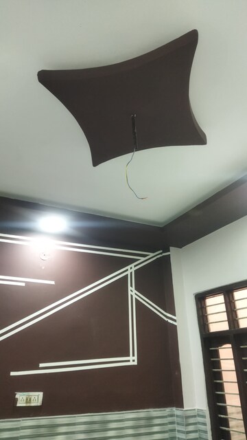 Furnished Amenities in 2 BHK Independent House at Sector 52 – for Sale