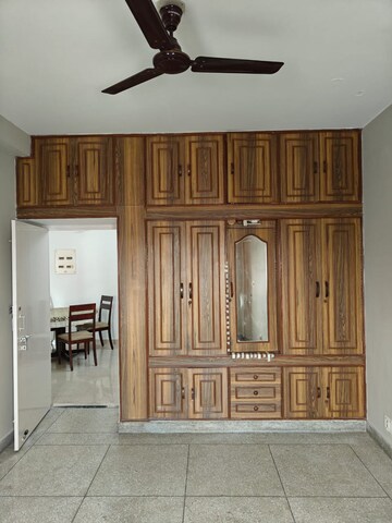 Master Bedroom in 2 BHK Apartment at Vikas Nagar – for Rent