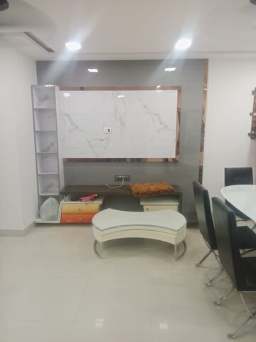 Master Bedroom in 2 BHK Apartment at Kukreja Complex, Bhandup West – for Rent