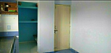 Room in 2 BHK Apartment at Bhind Road – for Rent
