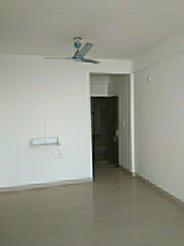 Room in 2 BHK Apartment at Bhind Road – for Rent