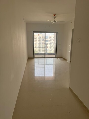 Room in 2 BHK Apartment at Shree Venkatesh Graffiti Glover, Keshav Nagar – for Rent