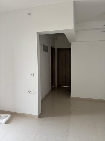 Room in 2 BHK Apartment at Shree Venkatesh Graffiti Glover, Keshav Nagar – for Rent