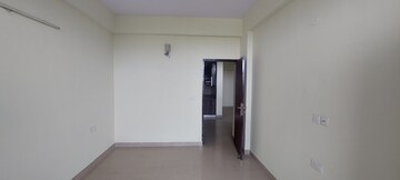 Master Bedroom in 3 BHK Apartment at Civitech Sampriti, Sector 77 – for Rent