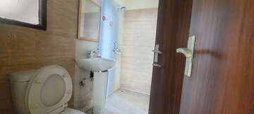 Bathroom in 3 BHK Apartment at Civitech Sampriti, Sector 77 – for Rent