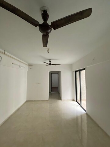 2 BHK Apartment For Sale in Lodha Palava City, Dombivli East