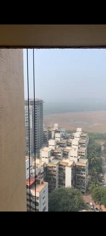 Master Plan in 2 BHK Apartment at RNA NG Eclat, Andheri West – for Rent