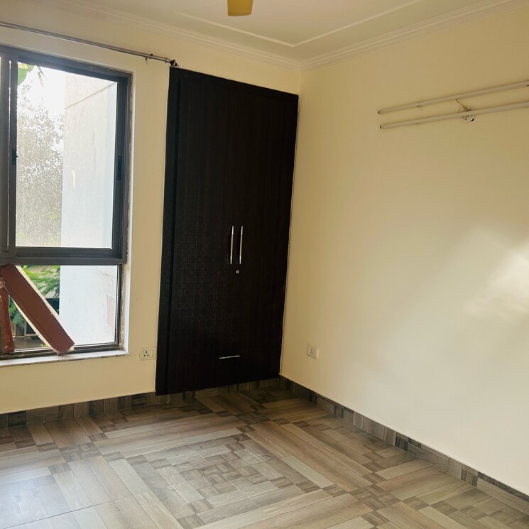 Room, unitech-the-residences-sector-33 2 Bedroom 1060 Sq.Ft. Apartment In Islampur Gurgaon 8025183