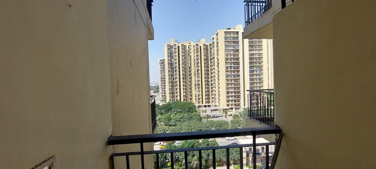 Exterior View, maxblis-grand-kingston 1 Bedroom 615 Sq.Ft. Apartment In Sector 75 Noida 8025193