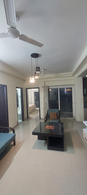 2 BHK Apartment For Rent in Aims Golf Avenue I, Sector 75