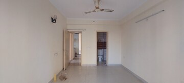 Room in 3 BHK Apartment at Maxblis Grand Wellington, Sector 75 – for Rent