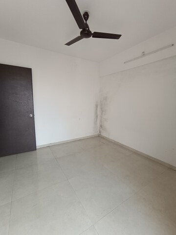 Room in 1 BHK Apartment at Panch Pakhadi – for Rent