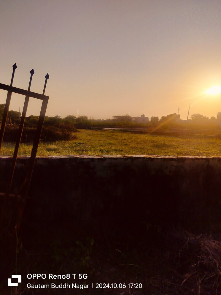 undefined, sector 27 yamuna expressway  140 Sq.Yd. Plot In Sector 27 Yamuna Expressway Greater Noida 8025251