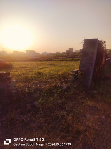 Plot Area in  Plot at Sector 27 Yamuna Expressway – for Sale