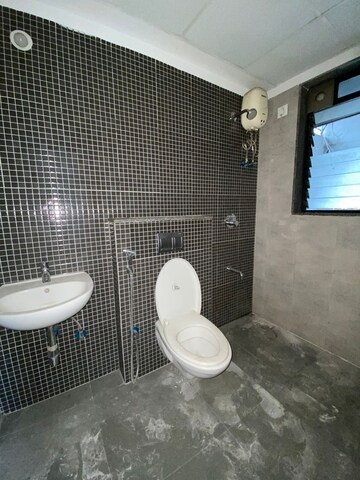 Bathroom in 1.5 BHK Apartment at Lodha Palava City, Dombivli East – for Sale
