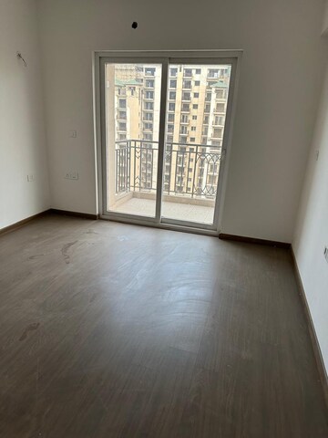 Room in 4 BHK Apartment at ATS Le Grandiose, Sector 150 – for Rent