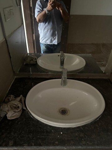 Bathroom in 4 BHK Apartment at ATS Le Grandiose, Sector 150 – for Rent