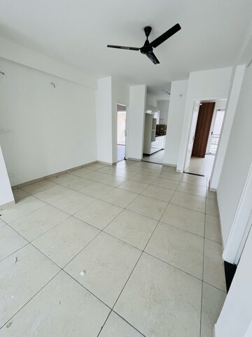 Room in 3 BHK Apartment at Sushma Valencia, Nagla Road – for Rent