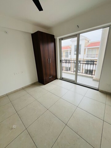 Room in 3 BHK Apartment at Sushma Valencia, Nagla Road – for Rent