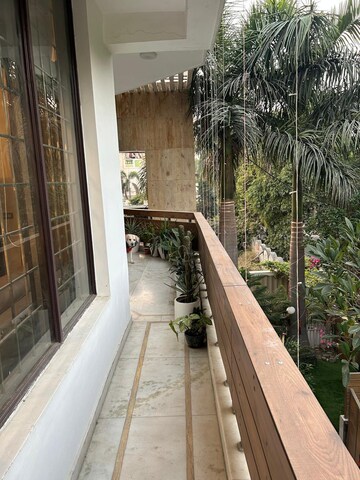 Balcony in 3.5 BHK Builder Floor at RWA Apartments Sector 47, Sector 47 – for Rent