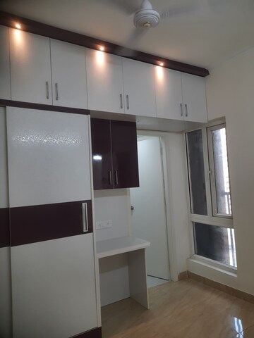 3 BHK Apartment For Rent in Mahagun Mywoods, Sector 16c Greater Noida