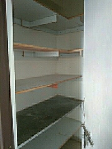 Furnished Amenities in 3 BHK Apartment at Bhind Road – for Rent