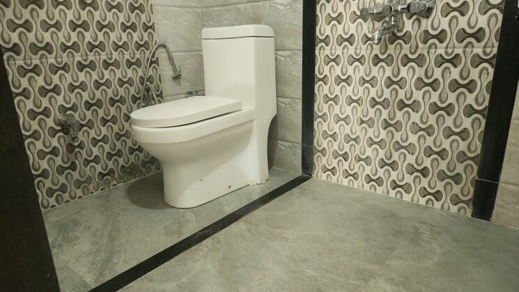 Bathroom, ssd-sai-pearl 2 Bedroom 785 Sq.Ft. Apartment In Pimple Saudagar Pune 8025325