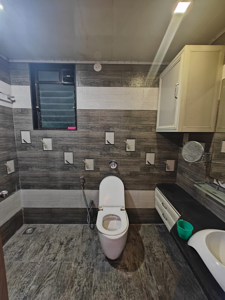 Bathroom, meridian-mystic 3 Bedroom 1800 Sq.Ft. Apartment In Nerul Sector 27 Navi Mumbai 8025343