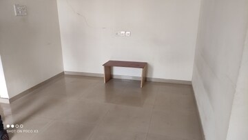 Room in 1 BHK Apartment at Rutu Enclave, Kasarvadavali – for Rent