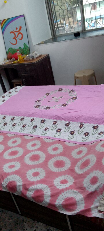 Room in  Pg at Vile Parle East – for Rent