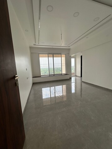 Room in 3 BHK Apartment at Viraj Sequoia, Aundh – for Sale
