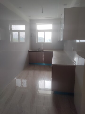 Kitchen in 3 BHK Builder Floor at Sector 84 – for Sale
