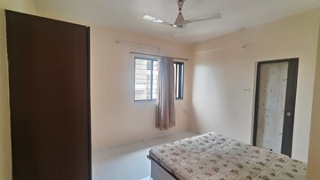 Room in 3 BHK Apartment at Harsh Vihar, Aundh – for Rent