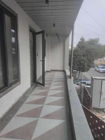 Balcony in 4 BHK Builder Floor at Sector 85 – for Sale