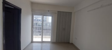 Room in 3 BHK Apartment at Aims Golf Avenue I, Sector 75 – for Rent