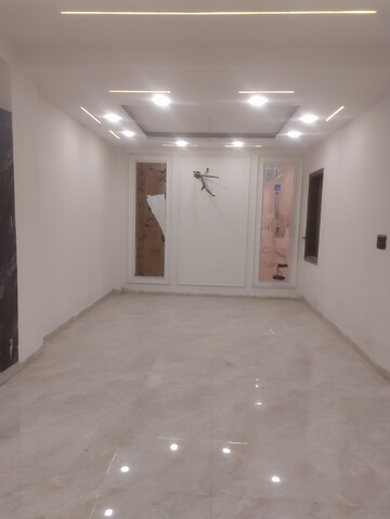 4 BHK Builder Floor For Sale in Sector 85