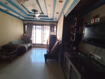 Gym in 2 BHK Apartment at Yashraj Park CHS, Kasarvadavali – for Sale